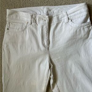 New Directions white pants. Size 10